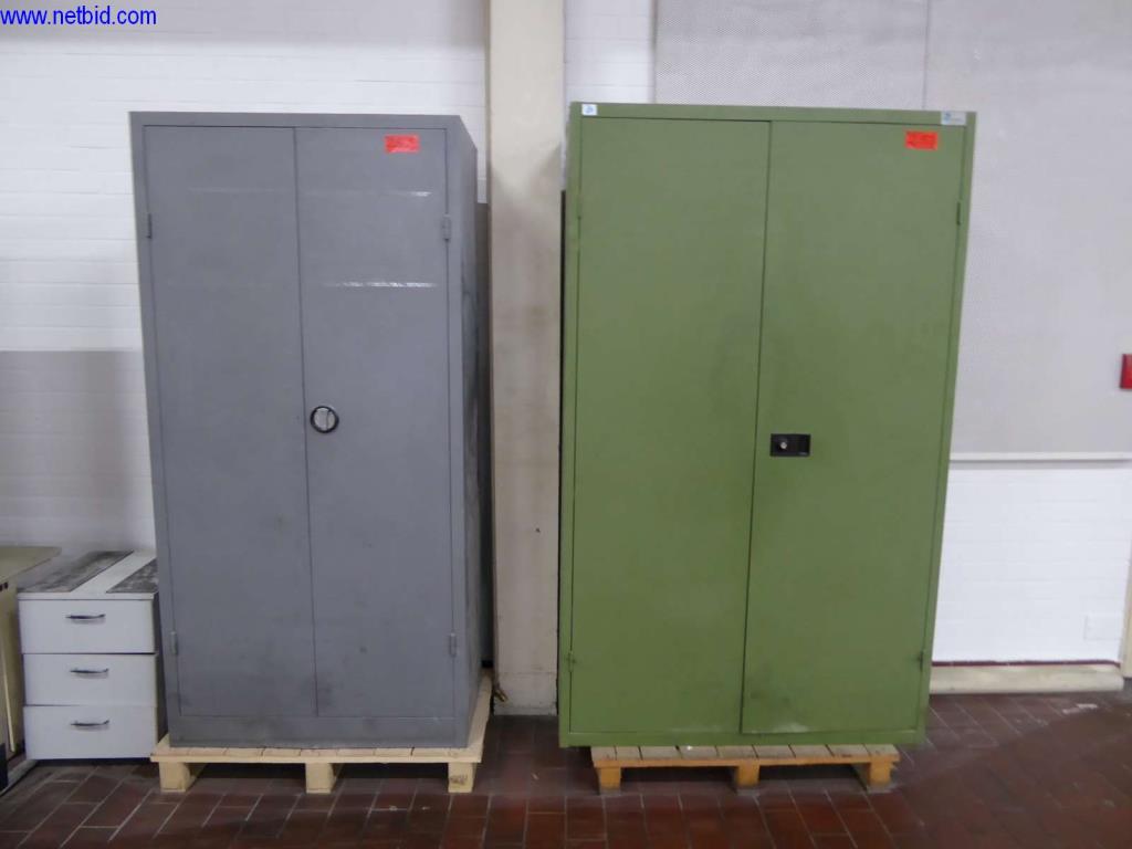 2 Metallschränke gebraucht kaufen (Auction Premium) | NetBid Industrie-Auktionen