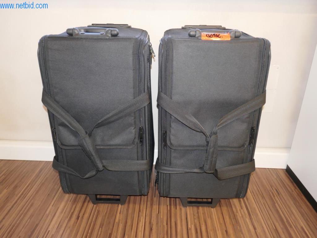 2 Trolleys gebraucht kaufen (Trading Premium) | NetBid Industrie-Auktionen