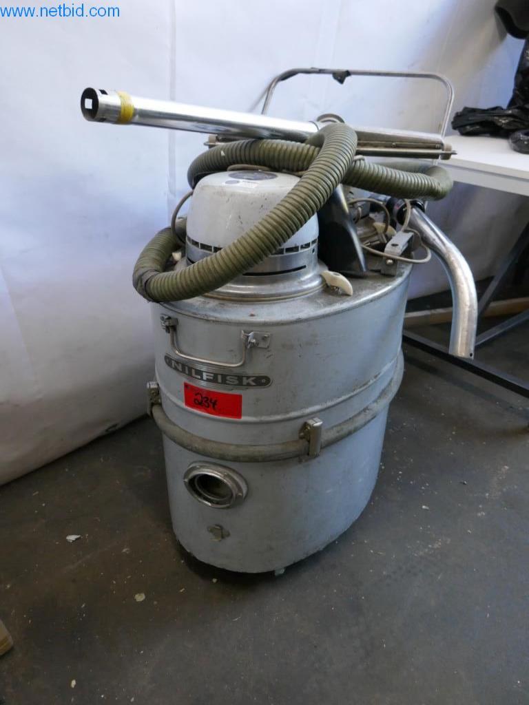 Nilfisk Industriesauger gebraucht kaufen (Auction Premium) | NetBid Industrie-Auktionen