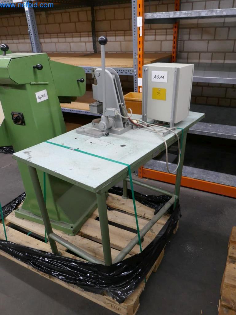 Astor 2M pneumatische Prägepresse gebraucht kaufen (Auction Premium) | NetBid Industrie-Auktionen