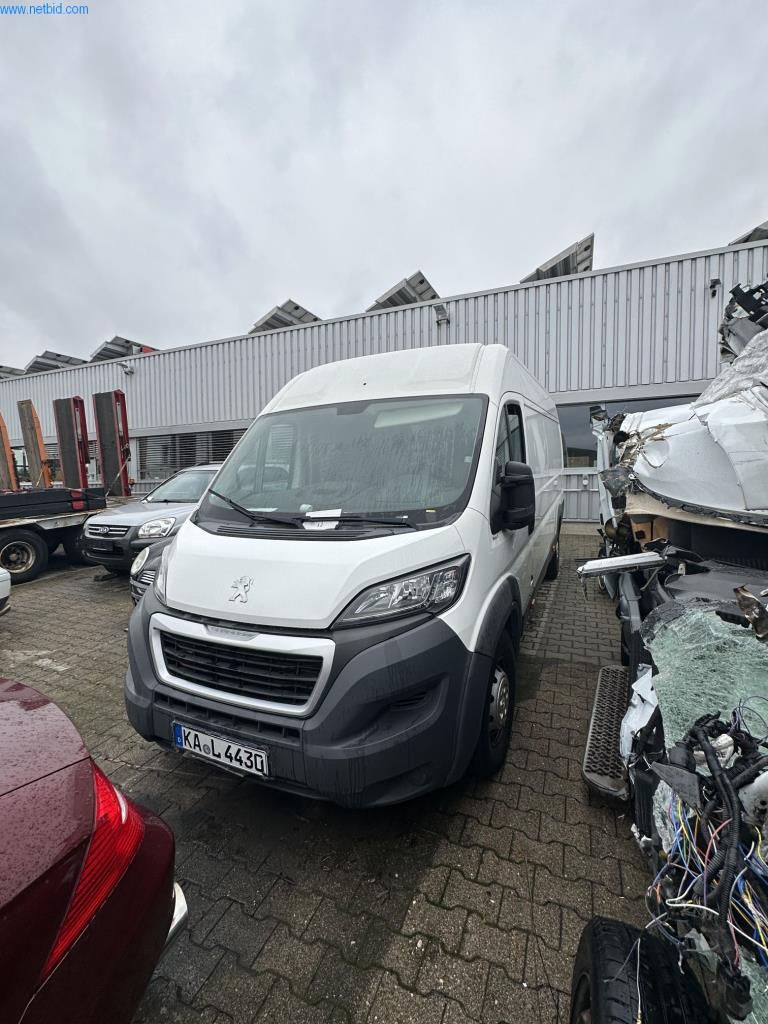 Peugeot Boxer 435 Avantage Edition 2.2 HDi BlueHDi Transporter gebraucht kaufen (Auction Premium) | NetBid Industrie-Auktionen