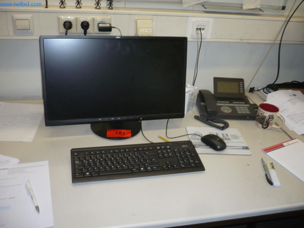 Used Fujitsu PC (izid 02/05/2023) for Sale (Auction Premium) | NetBid Slovenija