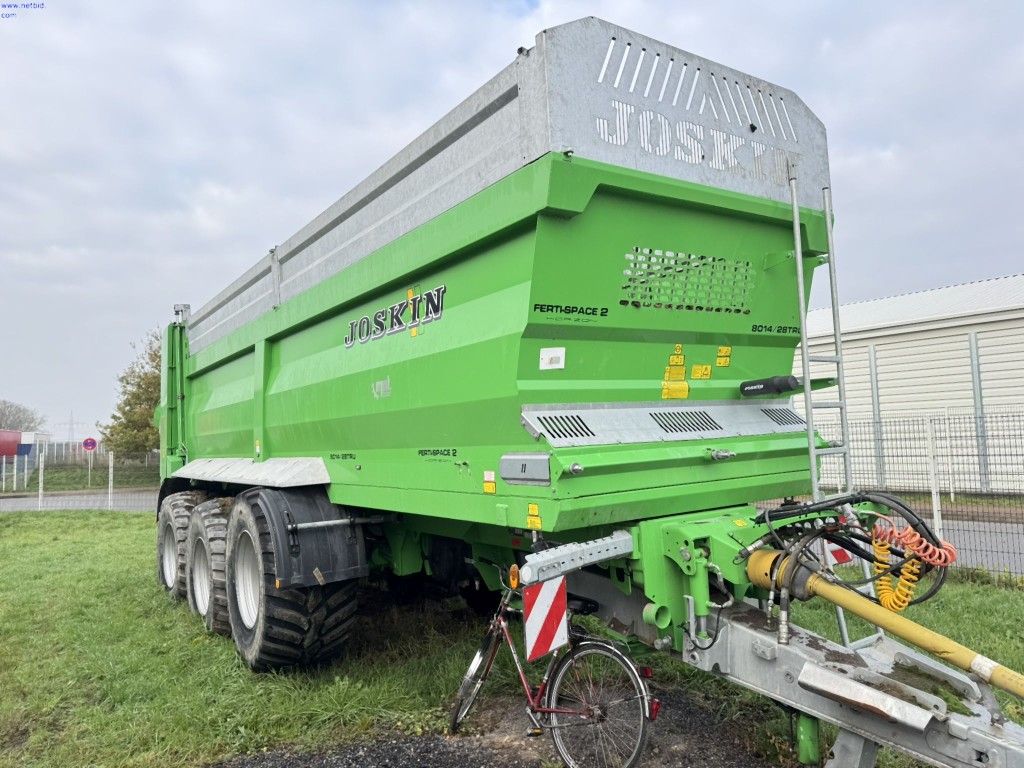 young JOSKIN spreader trailer and a package of new agricultural implements from an insurance settlement