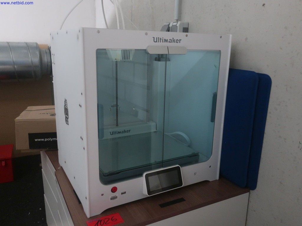 Used ULTIMAKER S5 3D printer for Sale (Auction Premium) | NetBid Industrial Auctions