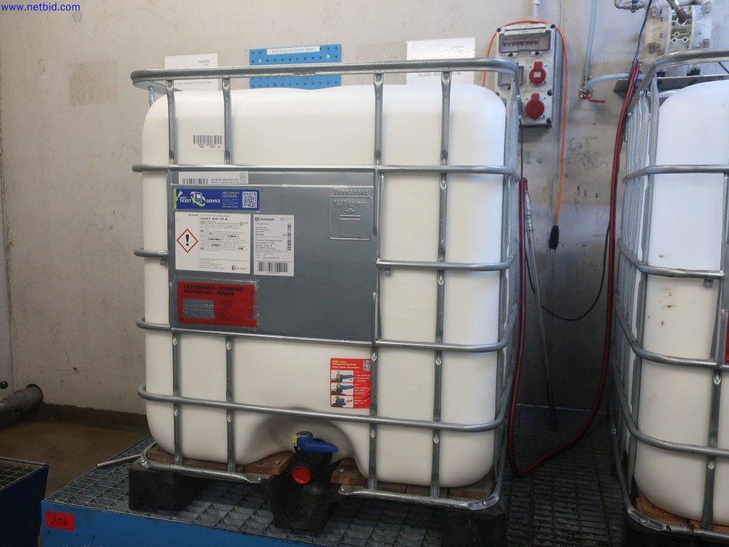 Used TRIBO-CHEMIE Isolat 4007 GF-N 5.000 l Mold release agent for Sale (Auction Premium) | NetBid Industrial Auctions