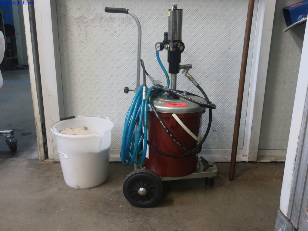 Used Grease filling trolley for Sale (Auction Premium) | NetBid Industrial Auctions