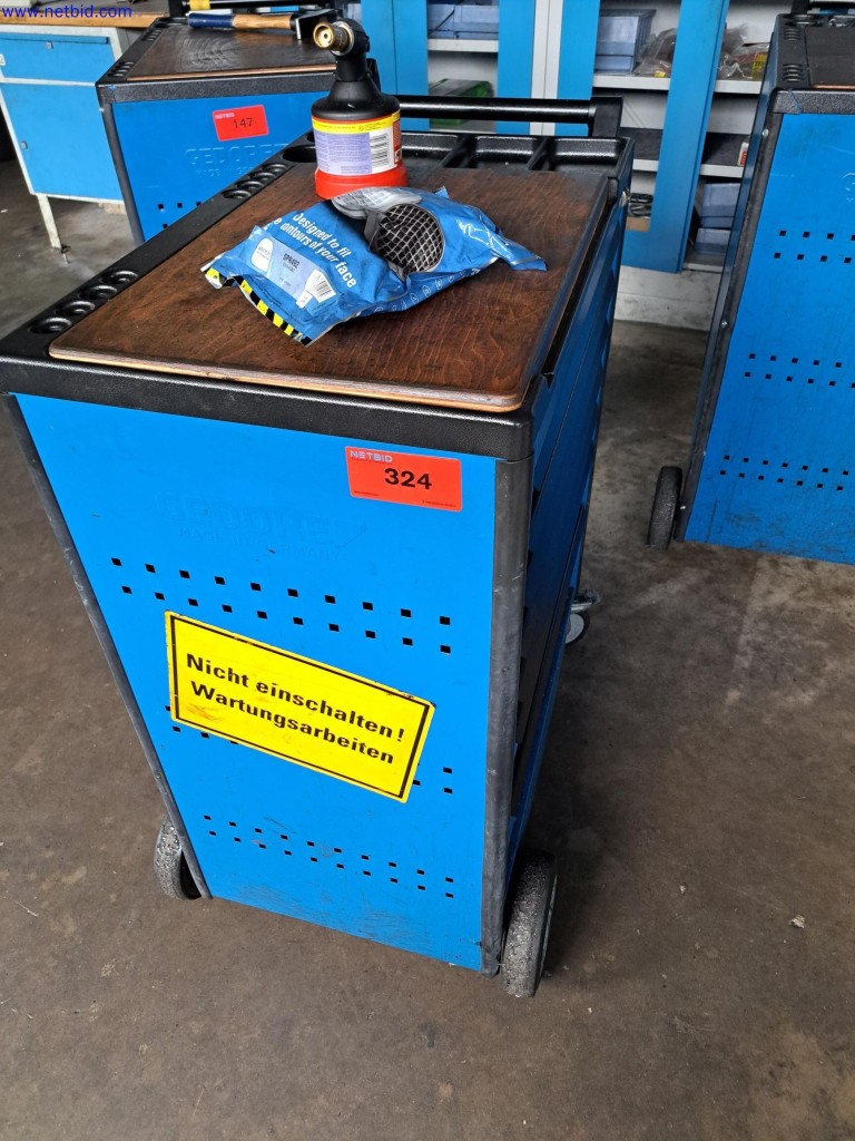 Used GEDORE 2005 Tool trolley for Sale (Auction Premium) | NetBid Industrial Auctions