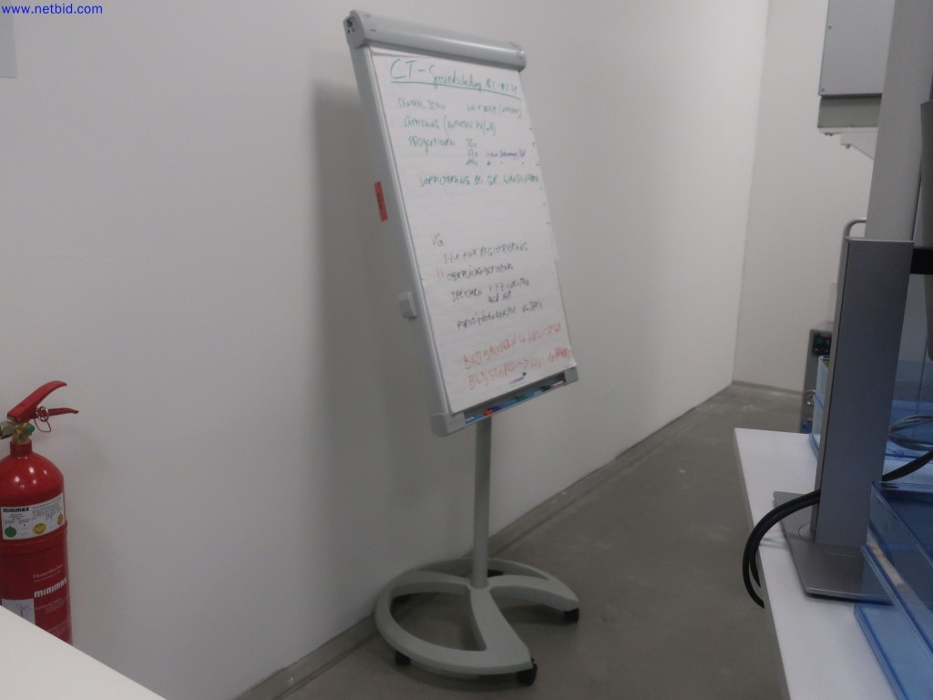 Flipchart gebraucht kaufen (Auction Premium) | NetBid Industrie-Auktionen