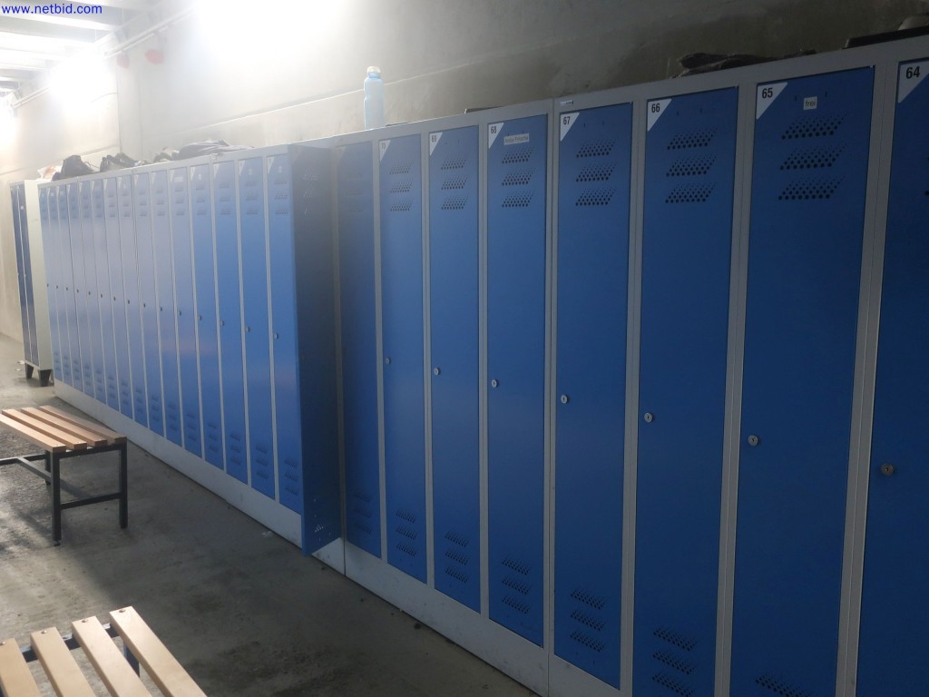 Used OTTO KIND 13 Steel lockers for Sale (Auction Premium) | NetBid Industrial Auctions