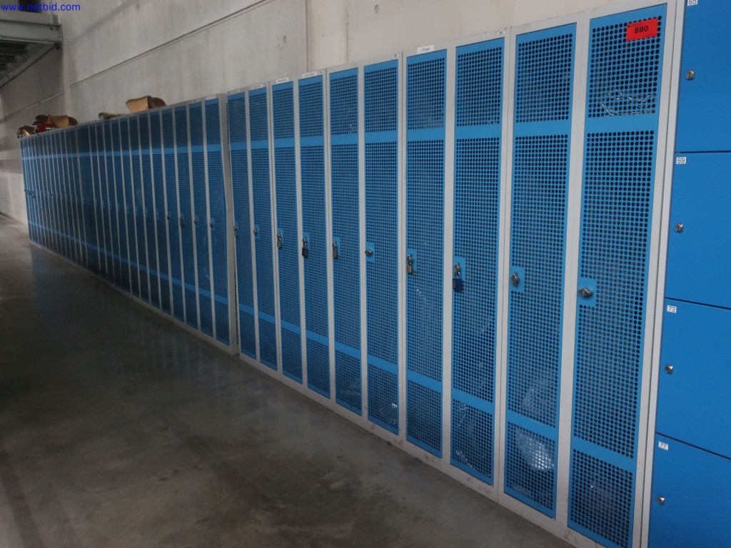 Used QUIPO 19 Steel lockers for Sale (Auction Premium) | NetBid Industrial Auctions