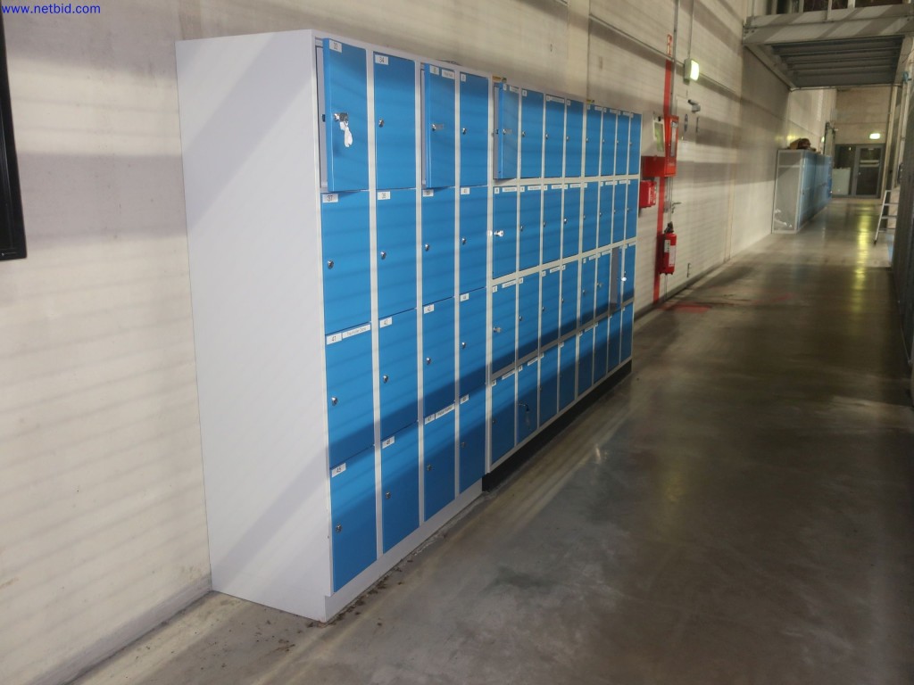 Used 3 Steel safe deposit boxes for Sale (Auction Premium) | NetBid Industrial Auctions