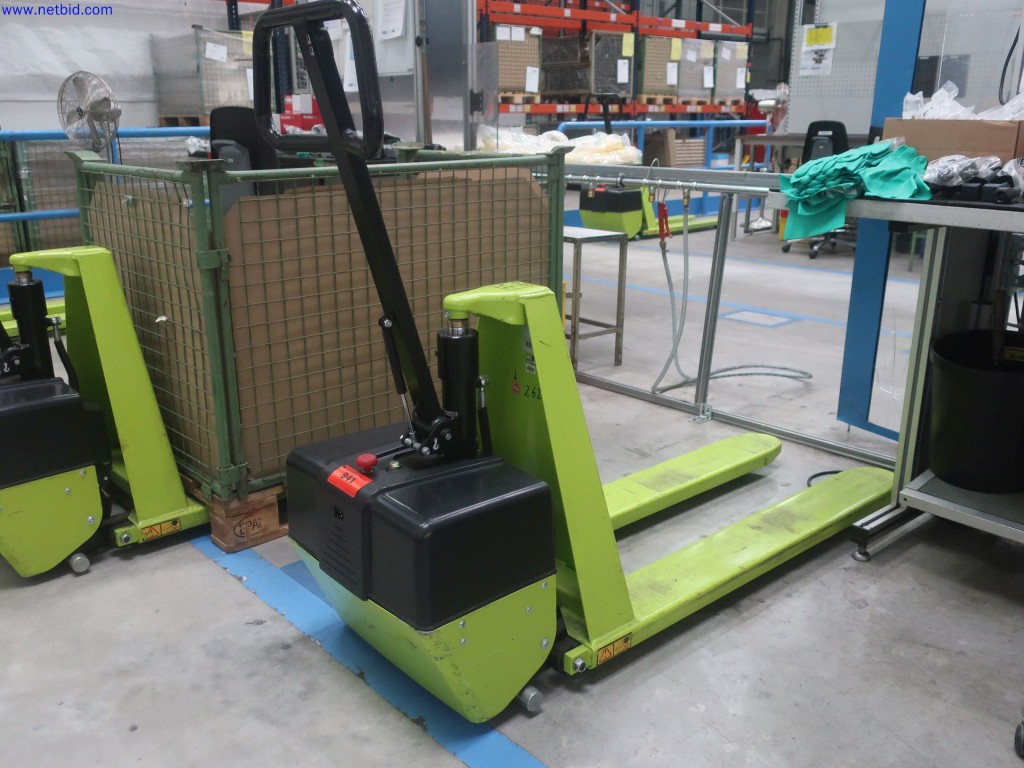 LIFTER HX10E (grün) Elektrický nůžkový zvedák (Auction Premium) | NetBid ?eská republika