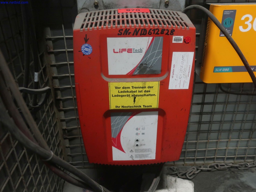 Used HAWKER Battery charger (later release after 30.12.2024) for Sale (Auction Premium) | NetBid Industrial Auctions