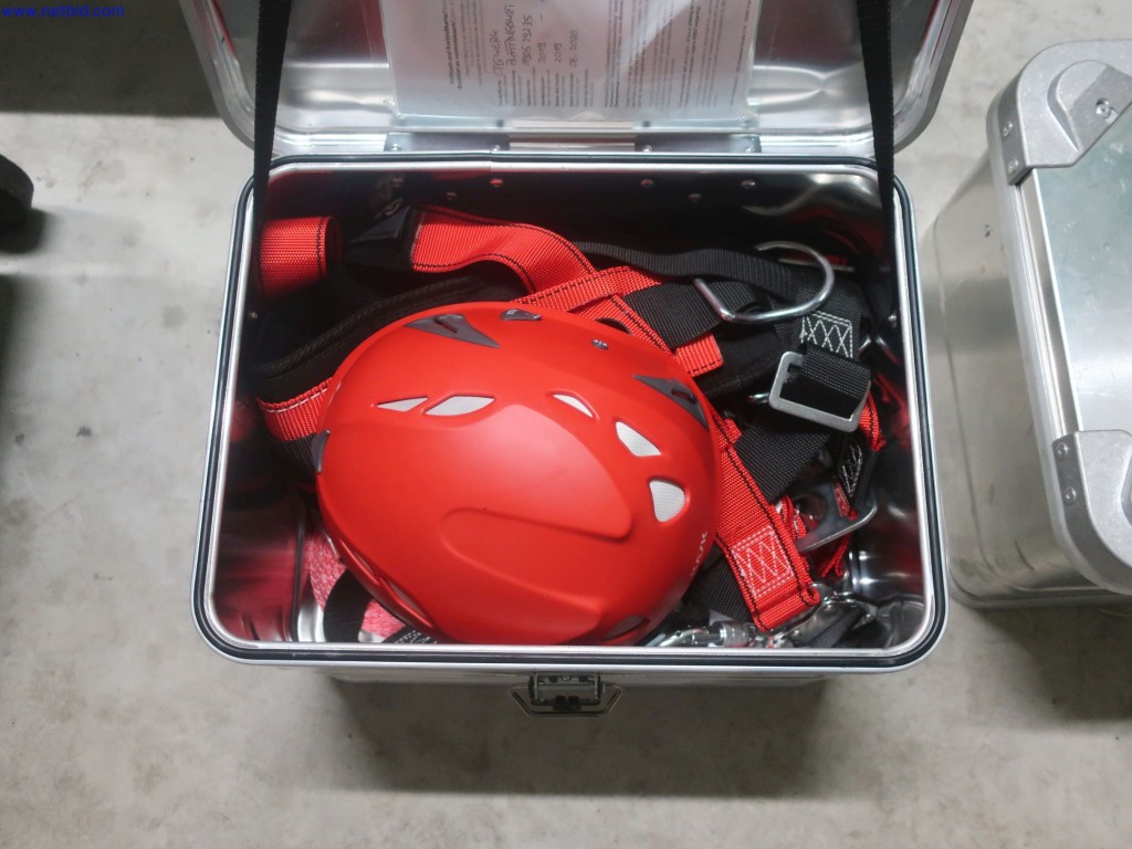 Used Personal protective equipment for Sale (Auction Premium) | NetBid Industrial Auctions