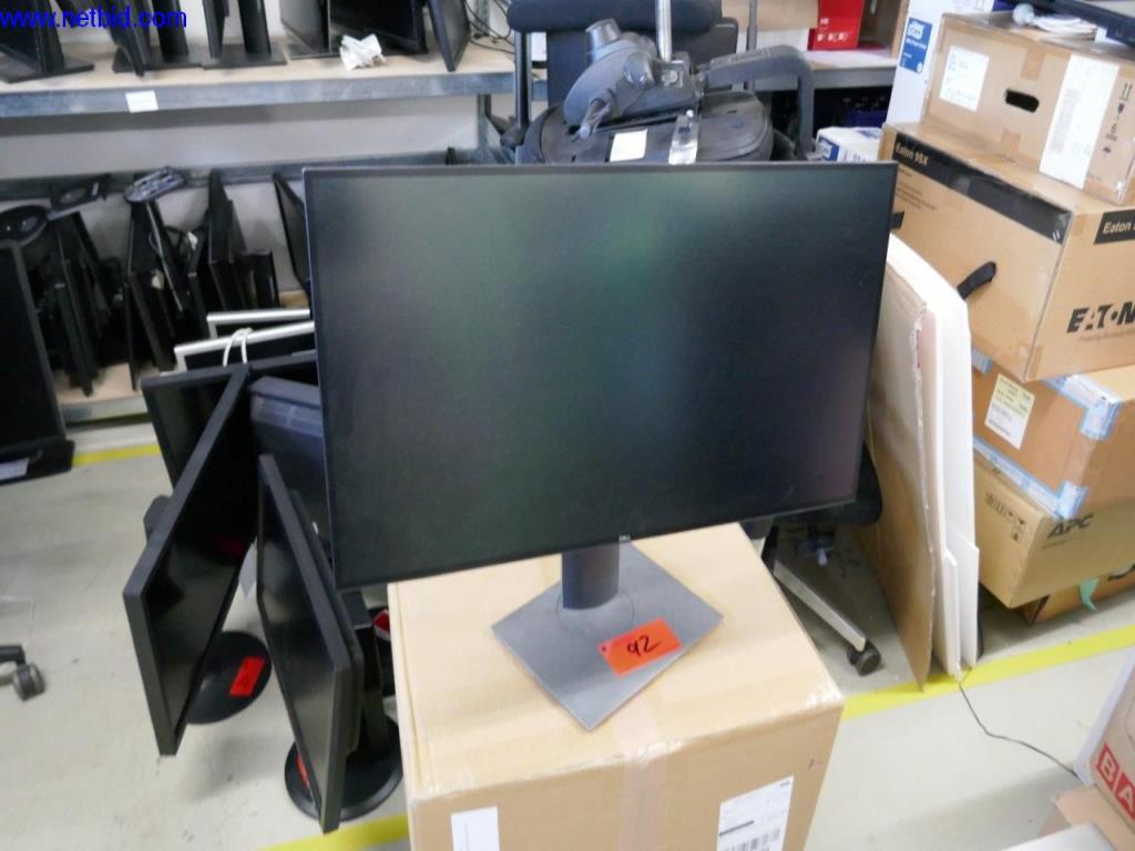 Used Dell U2720Q 27-palčni monitor for Sale (Auction Premium) | NetBid Slovenija