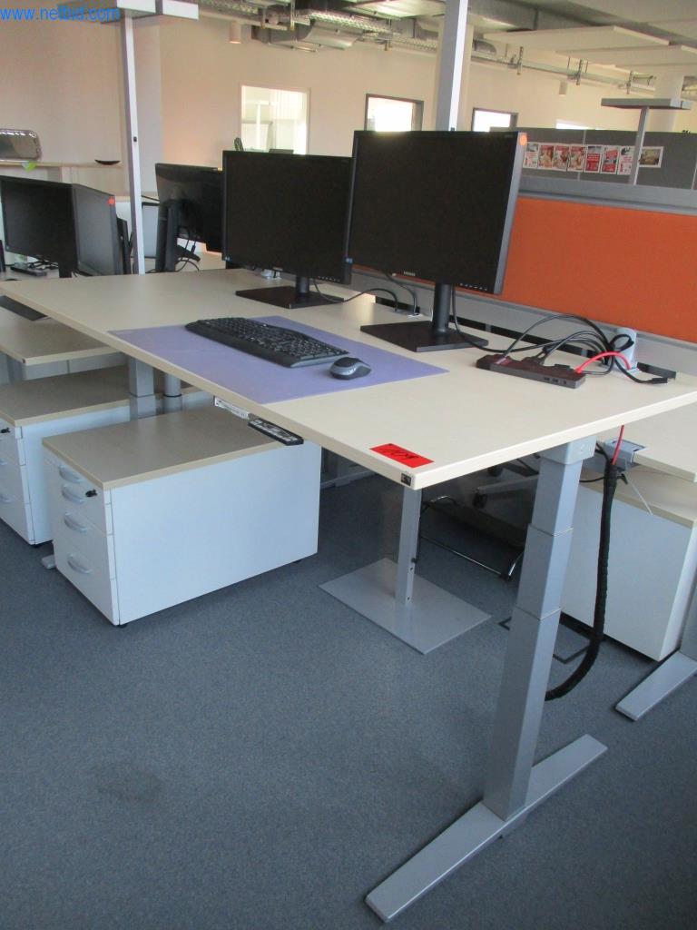 Used König & Neurath 5 Electr. height adjustable desks for Sale (Online Auction) | NetBid Slovenija