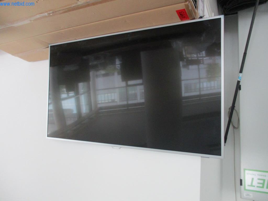 Used Philips 55PUS658112 55´´- TV her for Sale (Auction Premium) | NetBid Slovenija