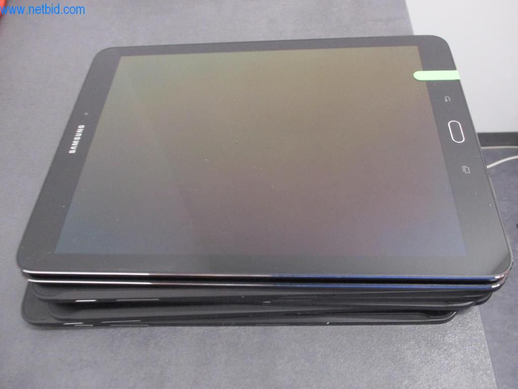 Used Samsung T819 7 Tablets for Sale (Online Auction) | NetBid Slovenija