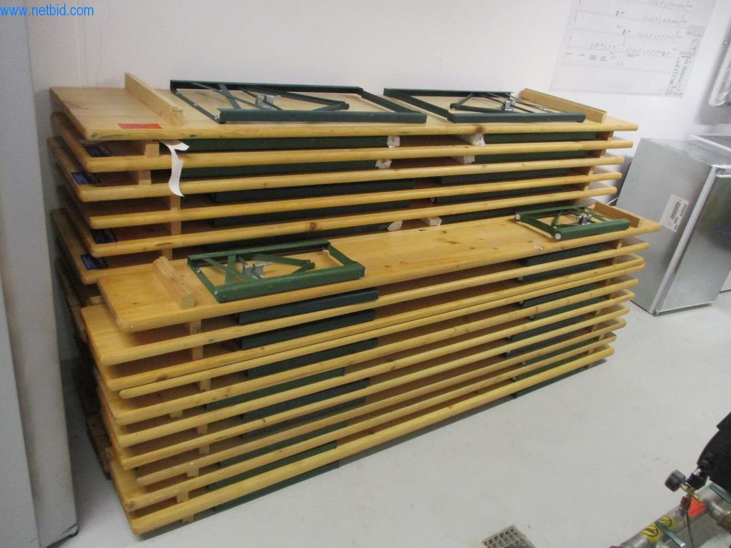 Used 1 Posten Beer table sets for Sale (Auction Premium) | NetBid Slovenija