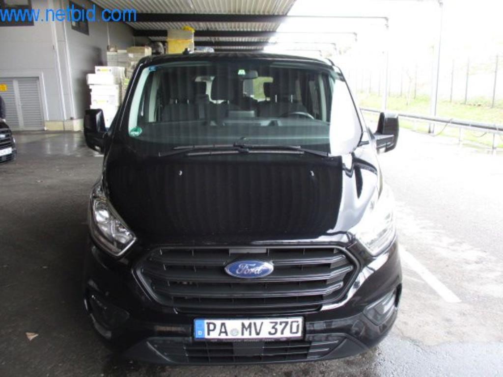 Ford Transit Custom 2,0 TDCi 320 L1H1 Transporter/Van Gebraucht Kaufen ...