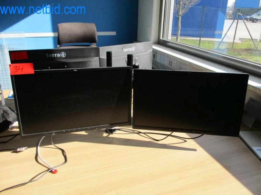 Used Fujitsu 2 24-palčni monitorji for Sale (Auction Premium) | NetBid Slovenija