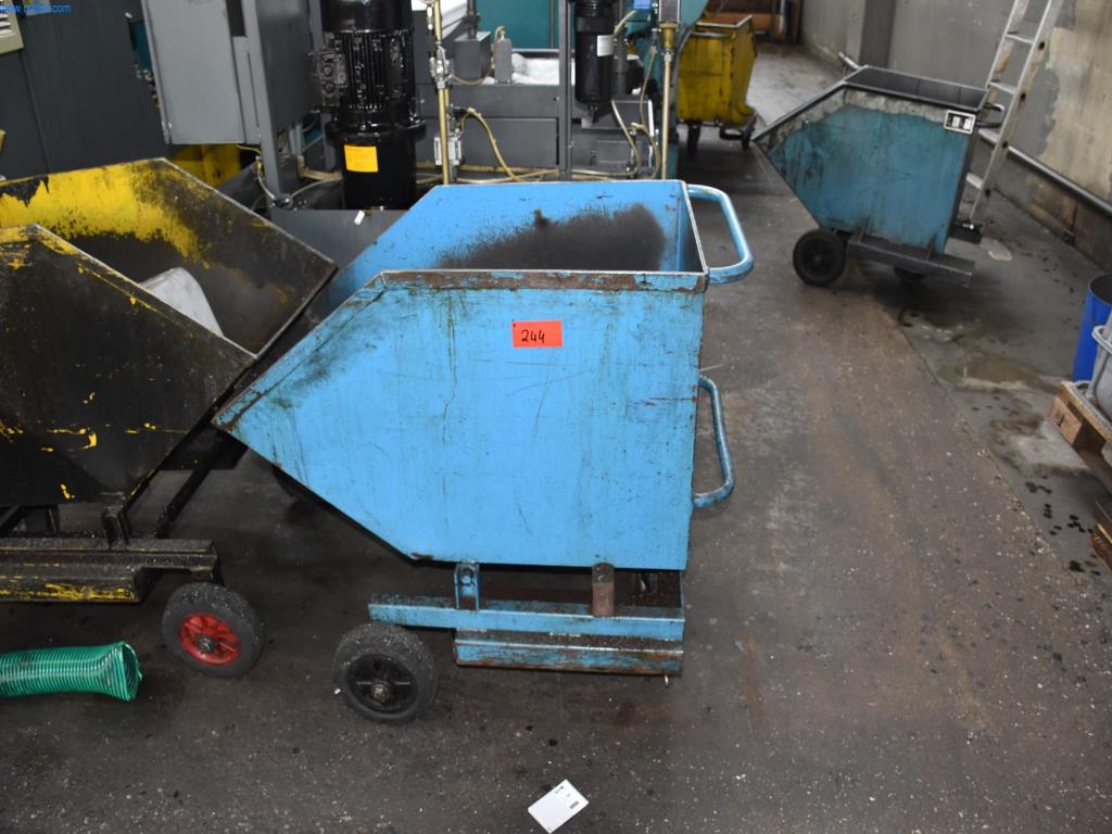 Used Bauer KW250 2 Chip tipping troughs for Sale (Auction Premium) | NetBid Slovenija