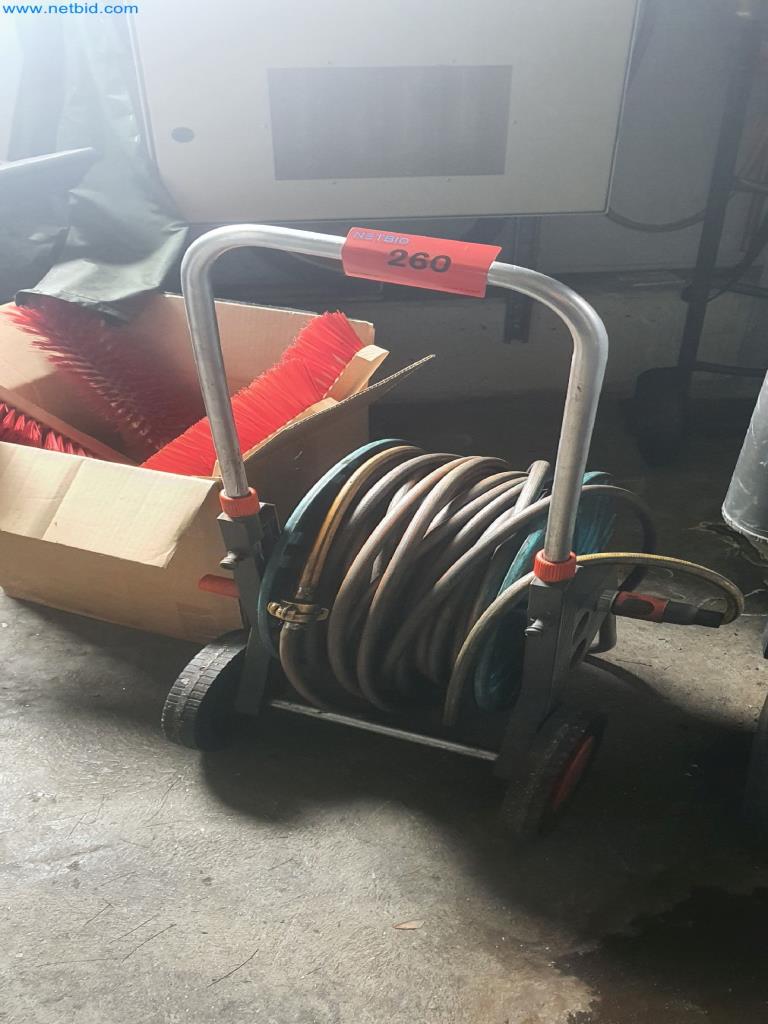 Used Garden hose reel for Sale (Trading Premium) | NetBid Industrial Auctions