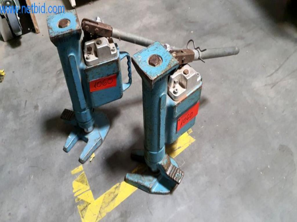 Used 2 hydraulic machine jacks for Sale (Auction Premium) | NetBid Slovenija