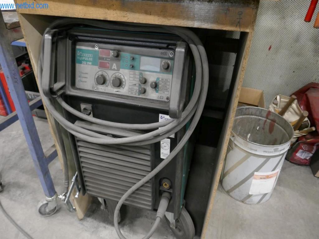 Used Merkle HighPulse 352DW Gas shielded welder for Sale (Auction Premium) | NetBid Industrial Auctions