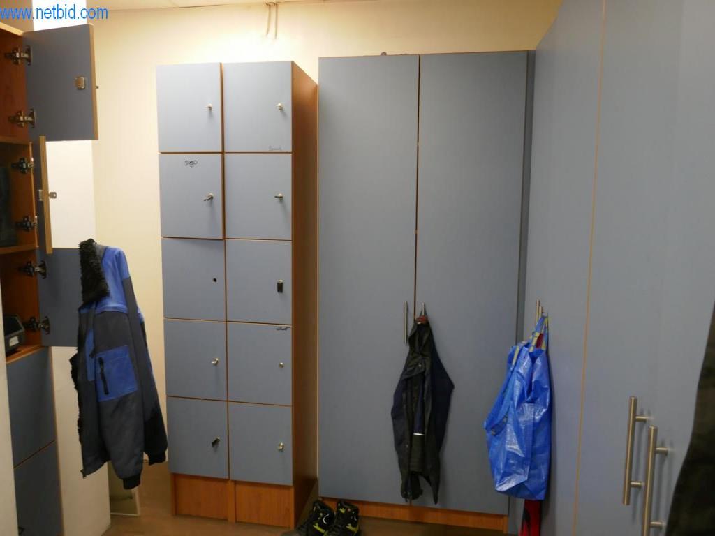 Used 3 Lockers for Sale (Trading Premium) | NetBid Slovenija