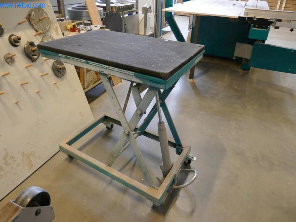 Used mobile scissors lift table for Sale (Auction Premium) | NetBid Slovenija