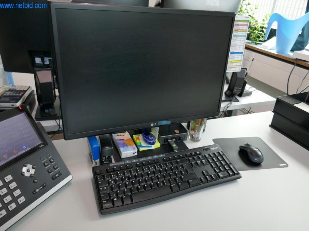 Used 24" monitor for Sale (Auction Premium) | NetBid Slovenija