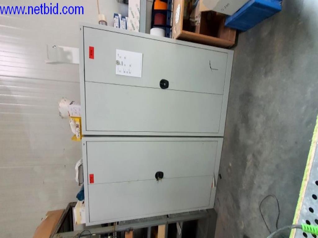 Used 2 Tool cabinets for Sale (Auction Premium) | NetBid Slovenija