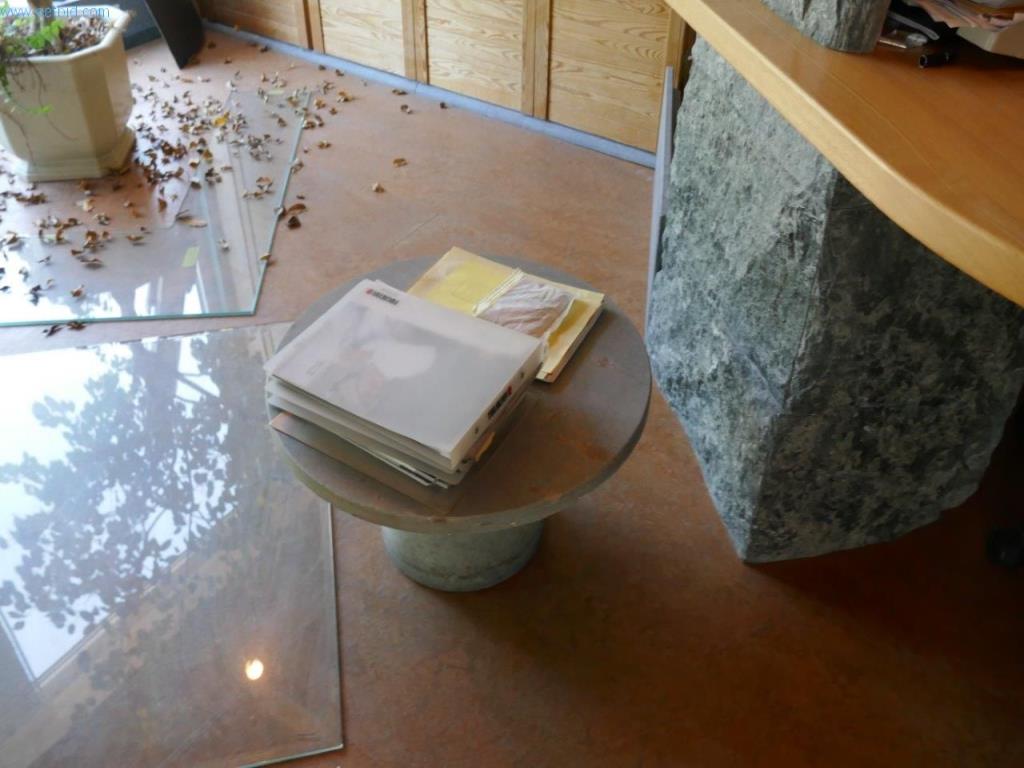 Used Stone table for Sale (Online Auction) | NetBid Slovenija