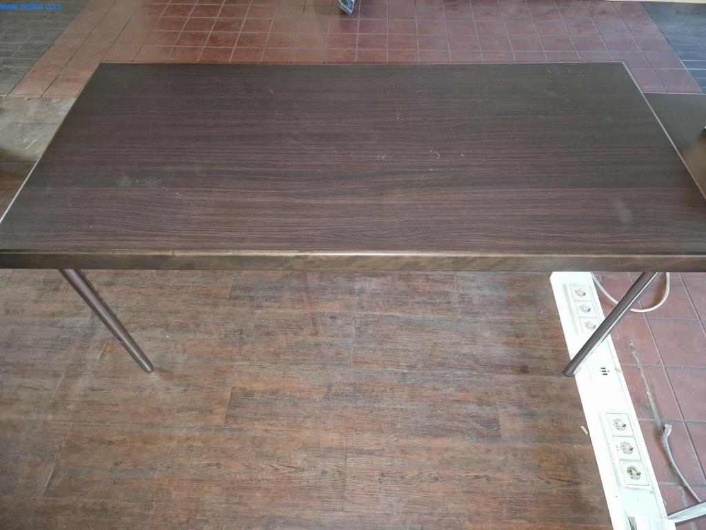 Used Item Tables for Sale (Auction Premium) | NetBid Slovenija