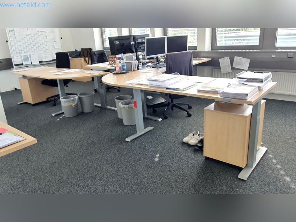 Used 2 Desk/angle combinations for Sale (Trading Premium) | NetBid Slovenija