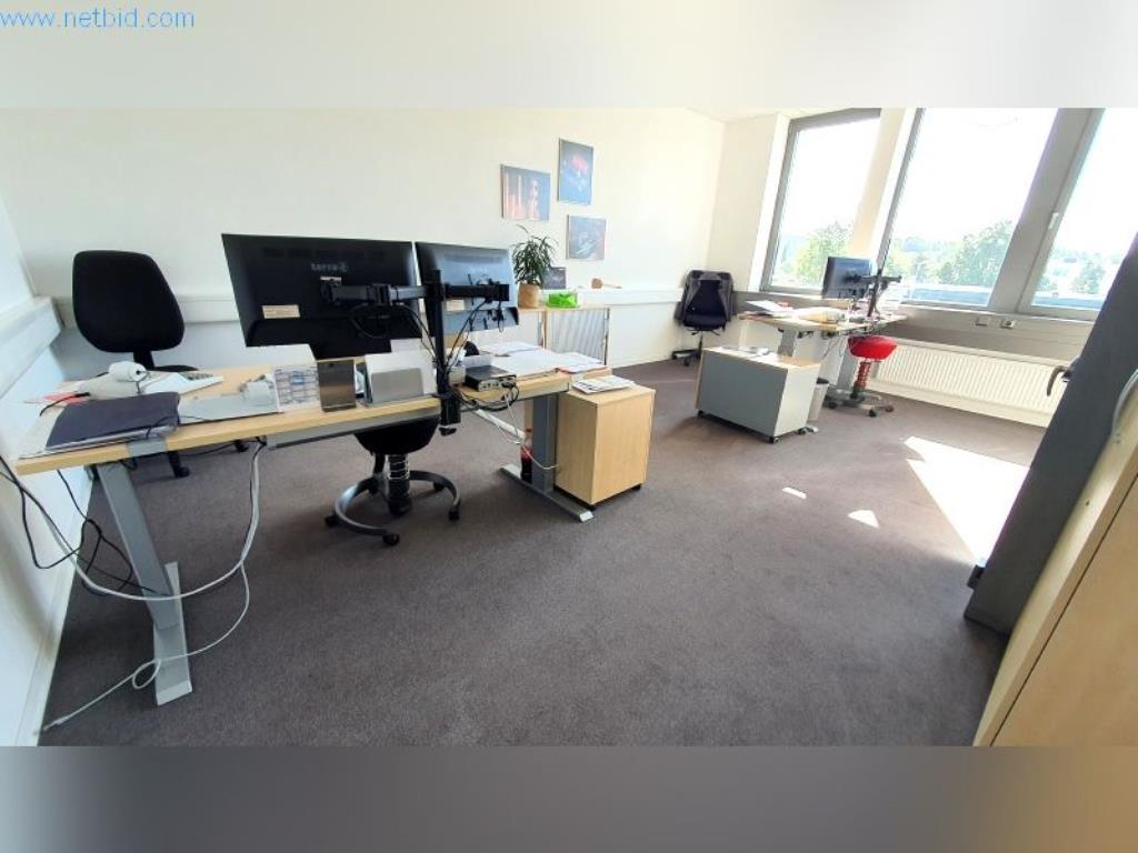 Used 2 Desks for Sale (Auction Premium) | NetBid Slovenija