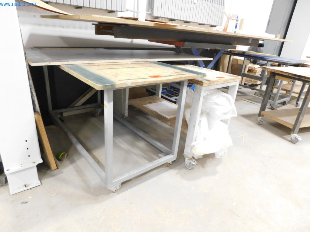 Used 2 mobile storage tables for Sale (Trading Premium) | NetBid Slovenija