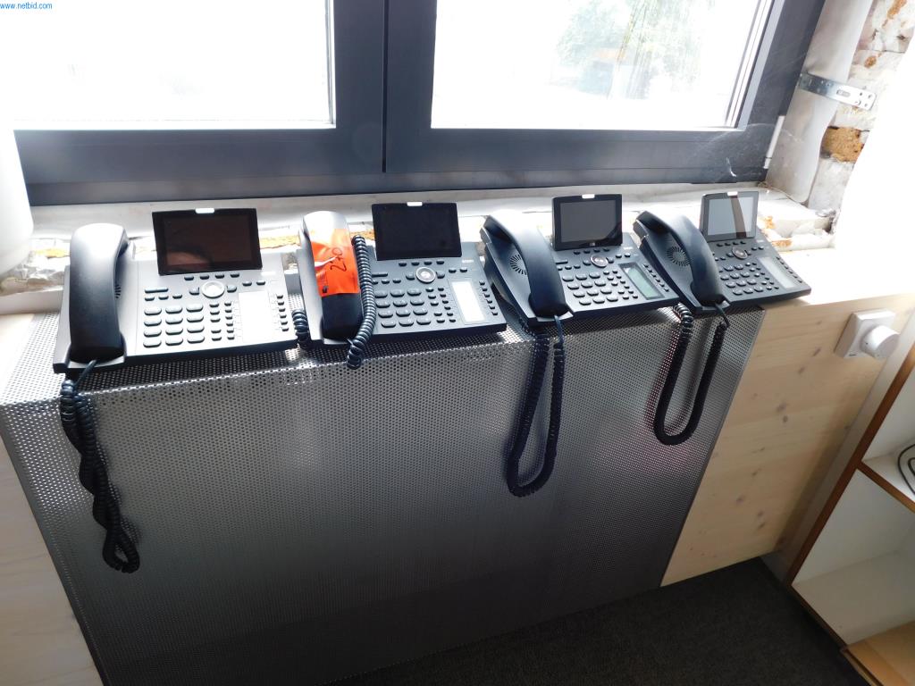 Used Snom 4 Telephones for Sale (Online Auction) | NetBid Slovenija