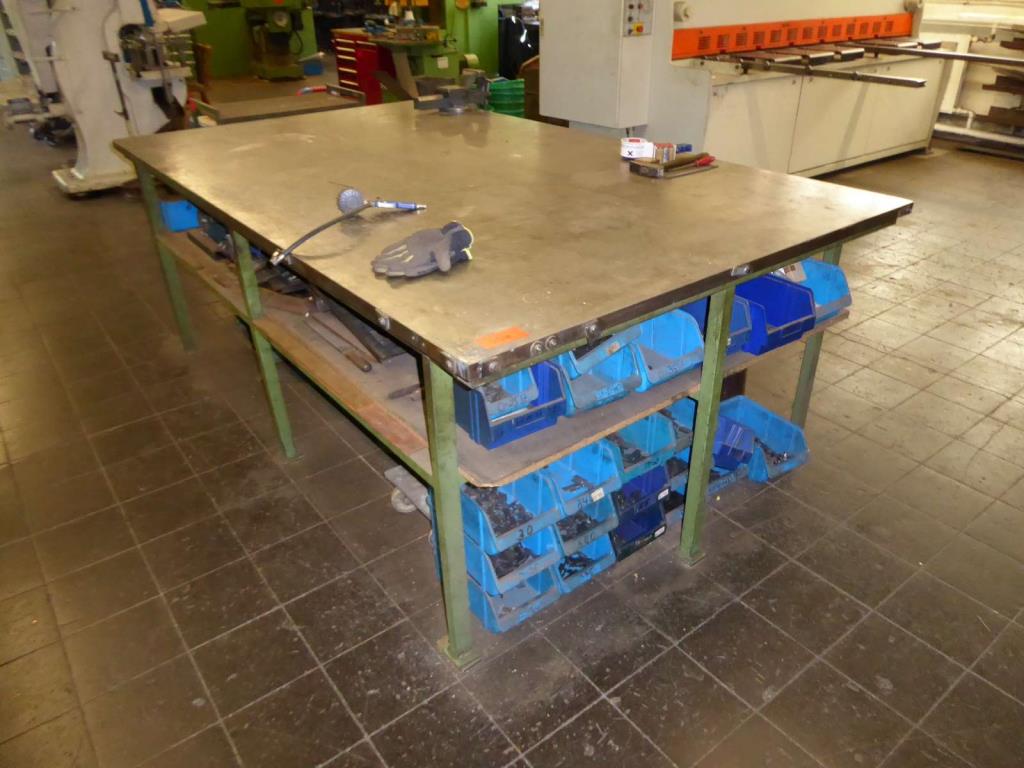 Used Welding/working table - surcharge with reservation for Sale (Auction Premium) | NetBid Slovenija