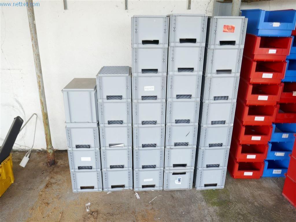 Used 30 Plastic boxes for Sale (Auction Premium) | NetBid Slovenija