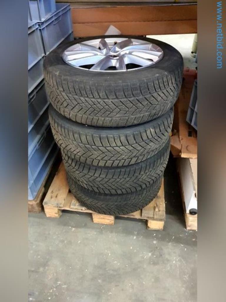Used Borbet 1 Satz Winter tires for Sale (Auction Premium) | NetBid Industrial Auctions