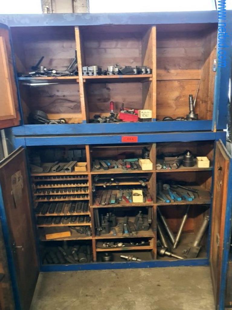 Used 2 Wooden cabinets for Sale (Online Auction) | NetBid Slovenija