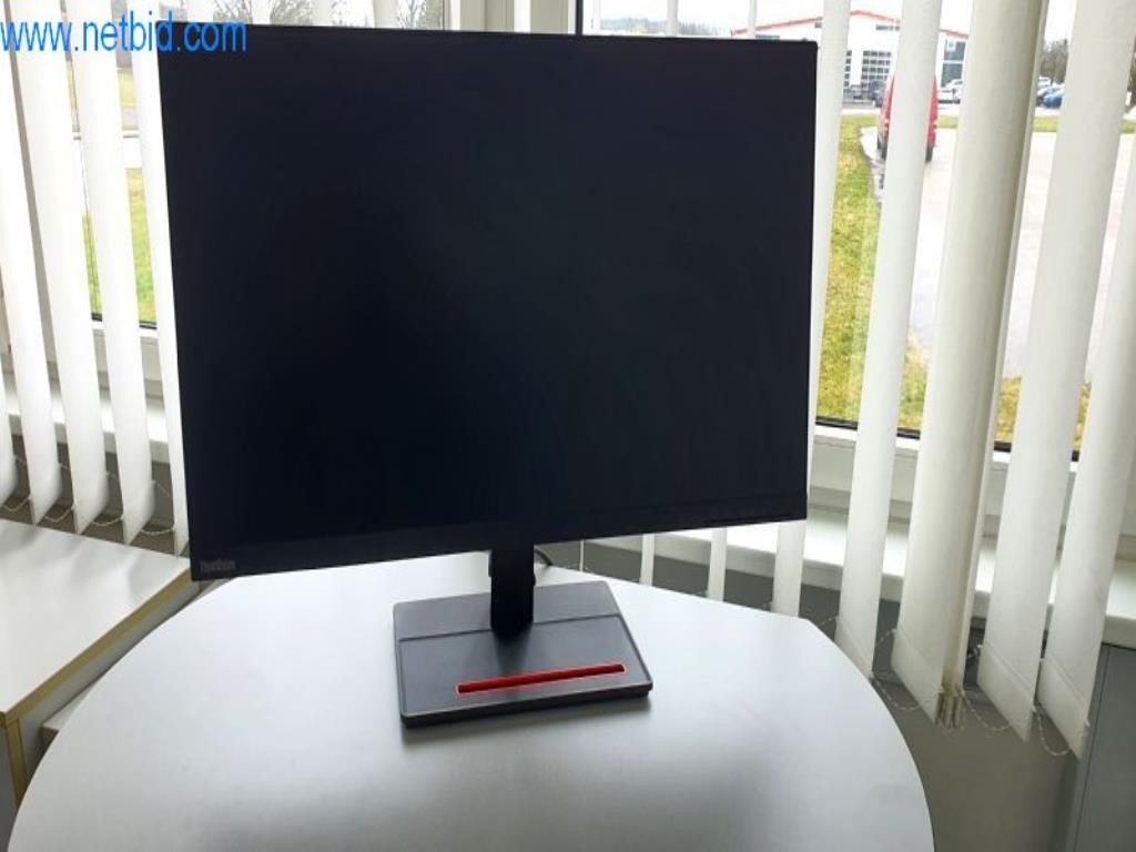 Used 24" monitor for Sale (Auction Premium) | NetBid Industrial Auctions
