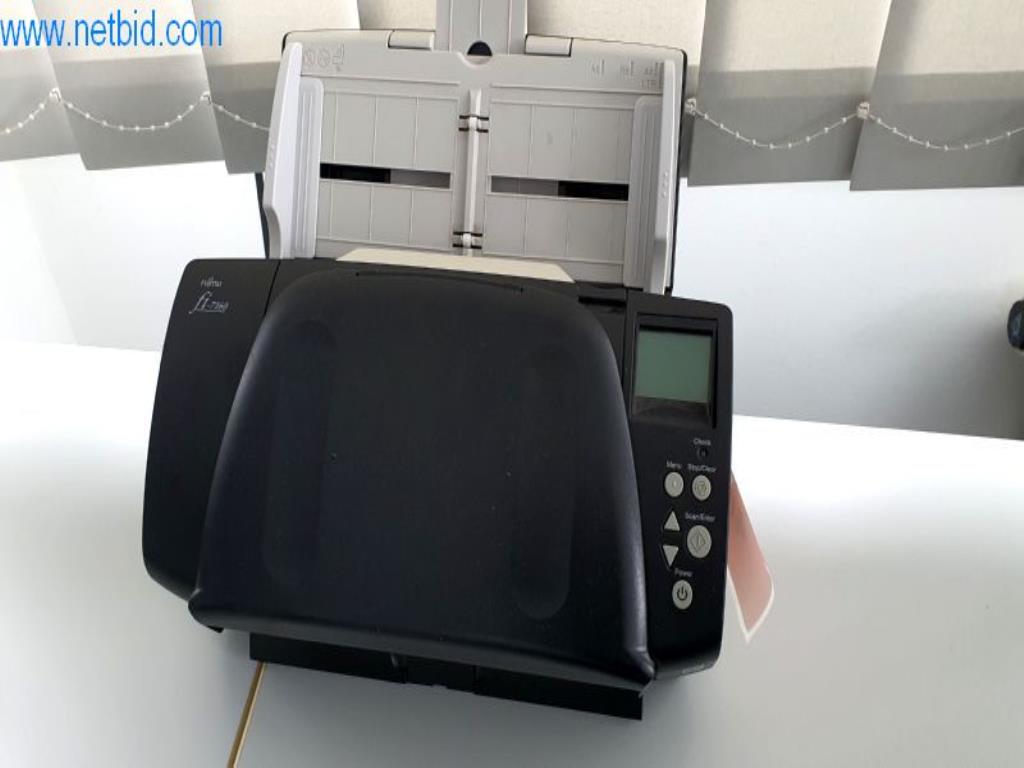 Used Fujitsu FI7160 Scanner for Sale (Online Auction) | NetBid Industrial Auctions