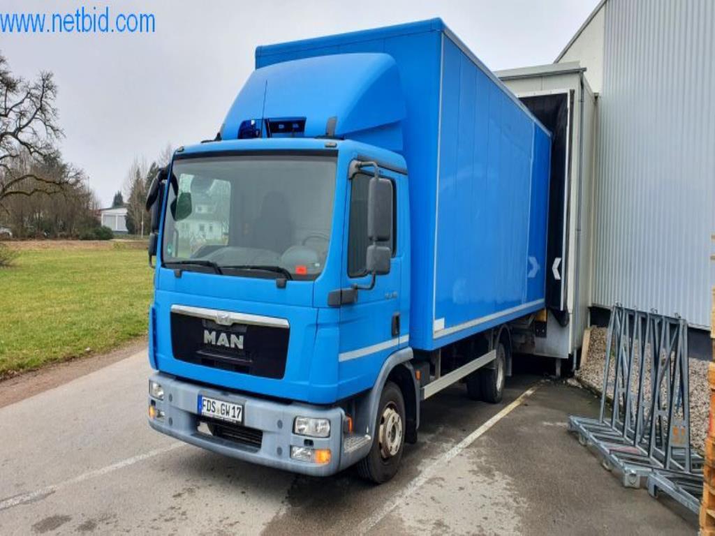 MAN TGL 7.150 Truck