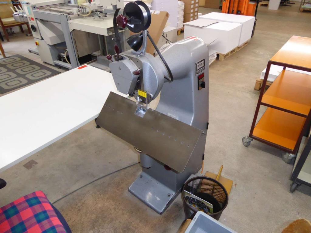 Used Hohner Favorit 734 Stitching machine for Sale (Auction Premium) | NetBid Slovenija