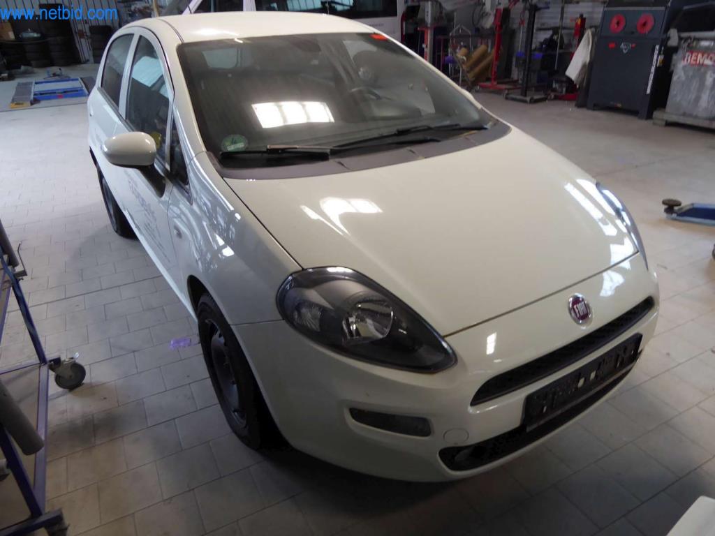 Used Fiat Punto Passenger car for Sale (Trading Premium)