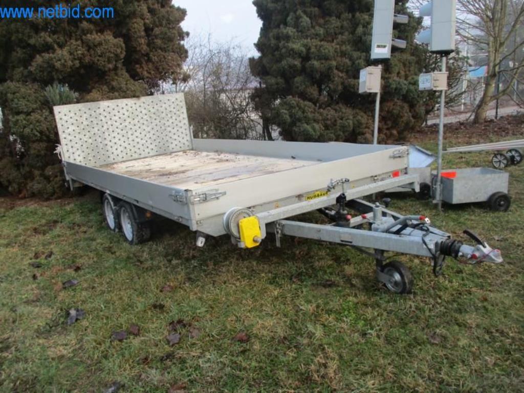 Used Humbaur MTK 304722 Kfz-Transporter Central axle platform low loader trailer for Sale (Auction Premium) | NetBid Industrial Auctions