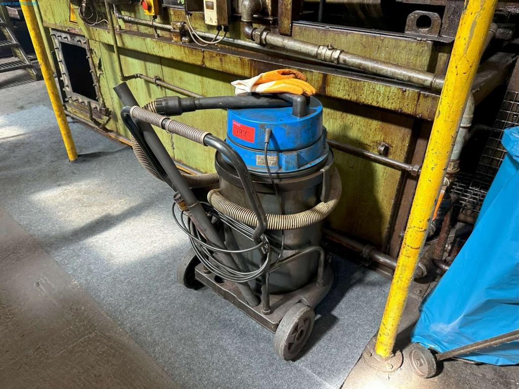 Used Eurokraft 440 Industrial vacuum cleaner for Sale (Trading Premium) | NetBid Industrial Auctions